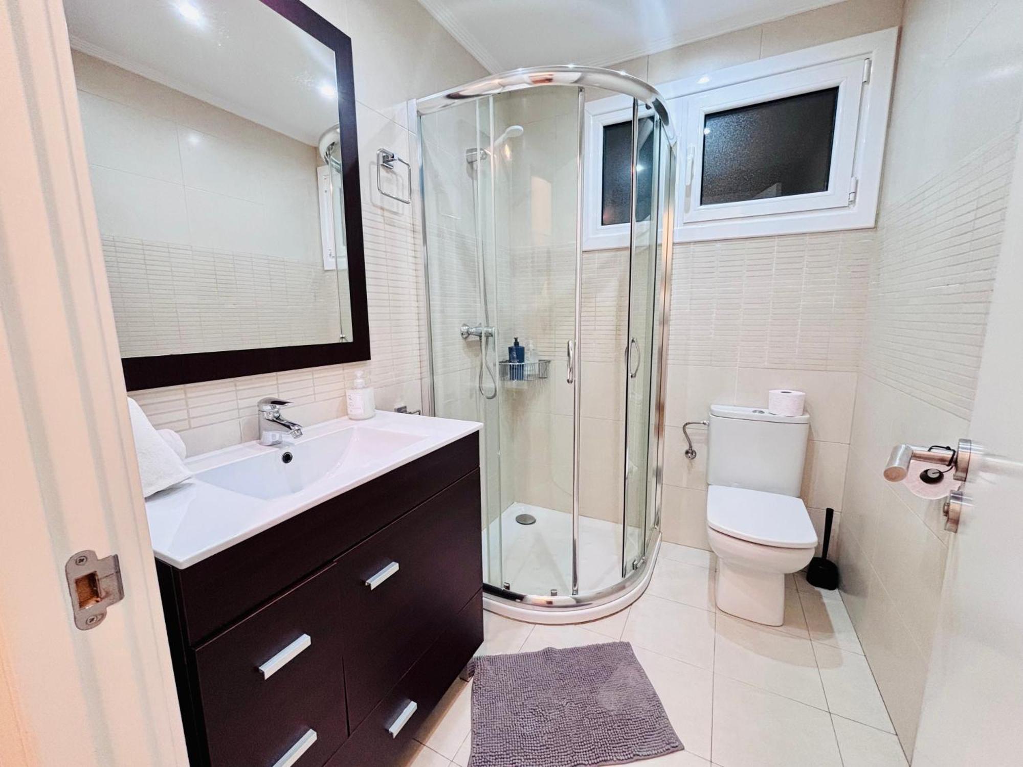 Appartement Apartamento Coqueto En Gros Saint-Sébastien